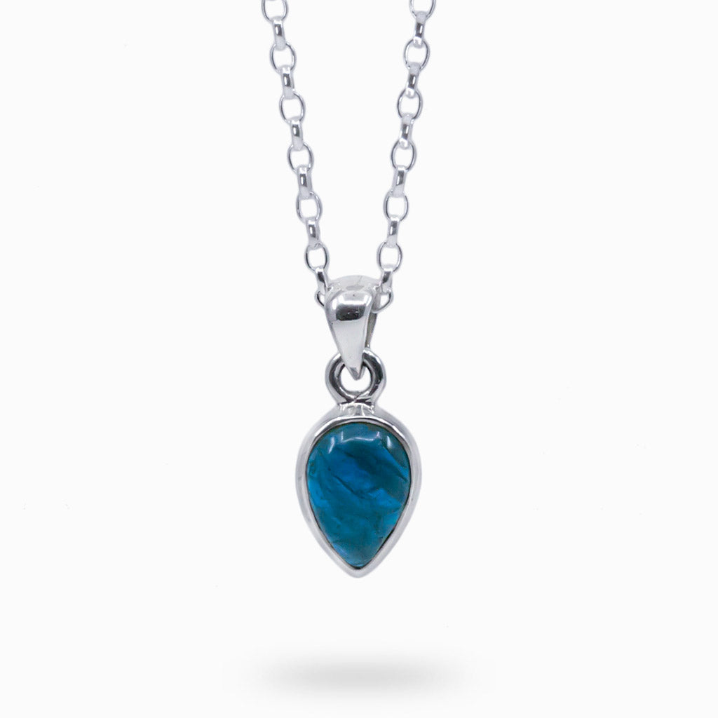 apatite necklace