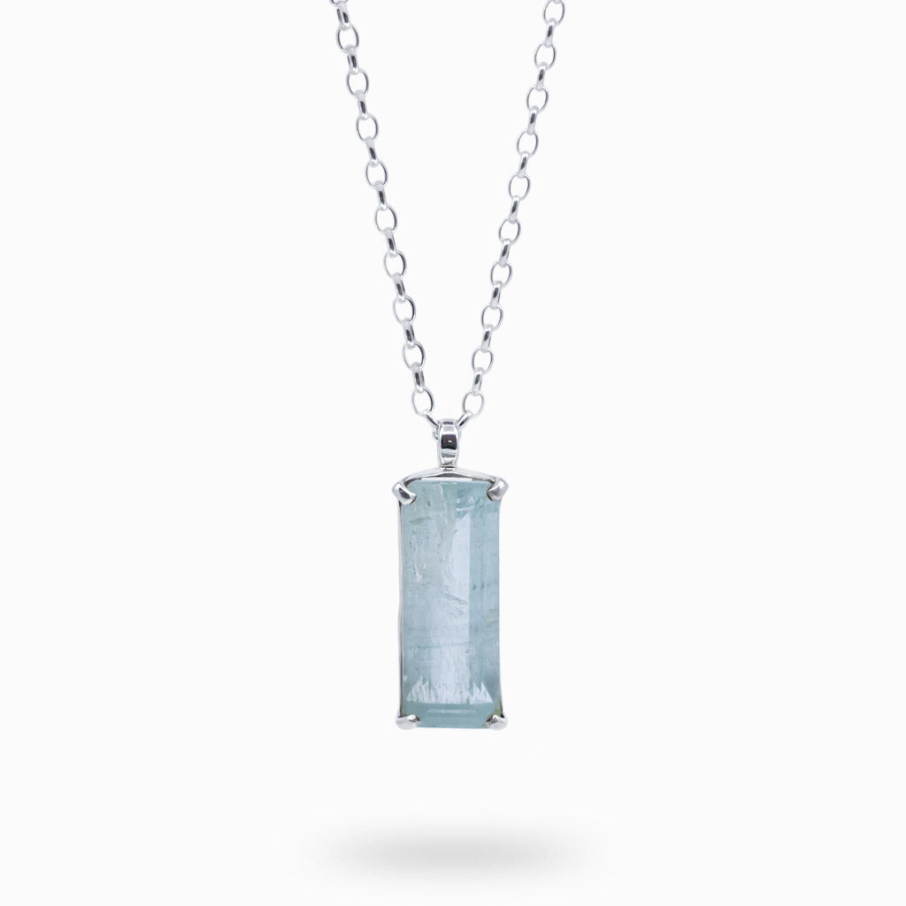aquamarine necklace