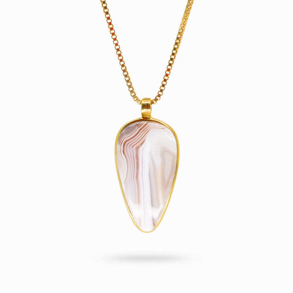 CABOCHON INVERTED TEAR BOTSWANA AGATE NECKLACE IN YELLOW GOLD VERMEIL OVER STERLING SILVER