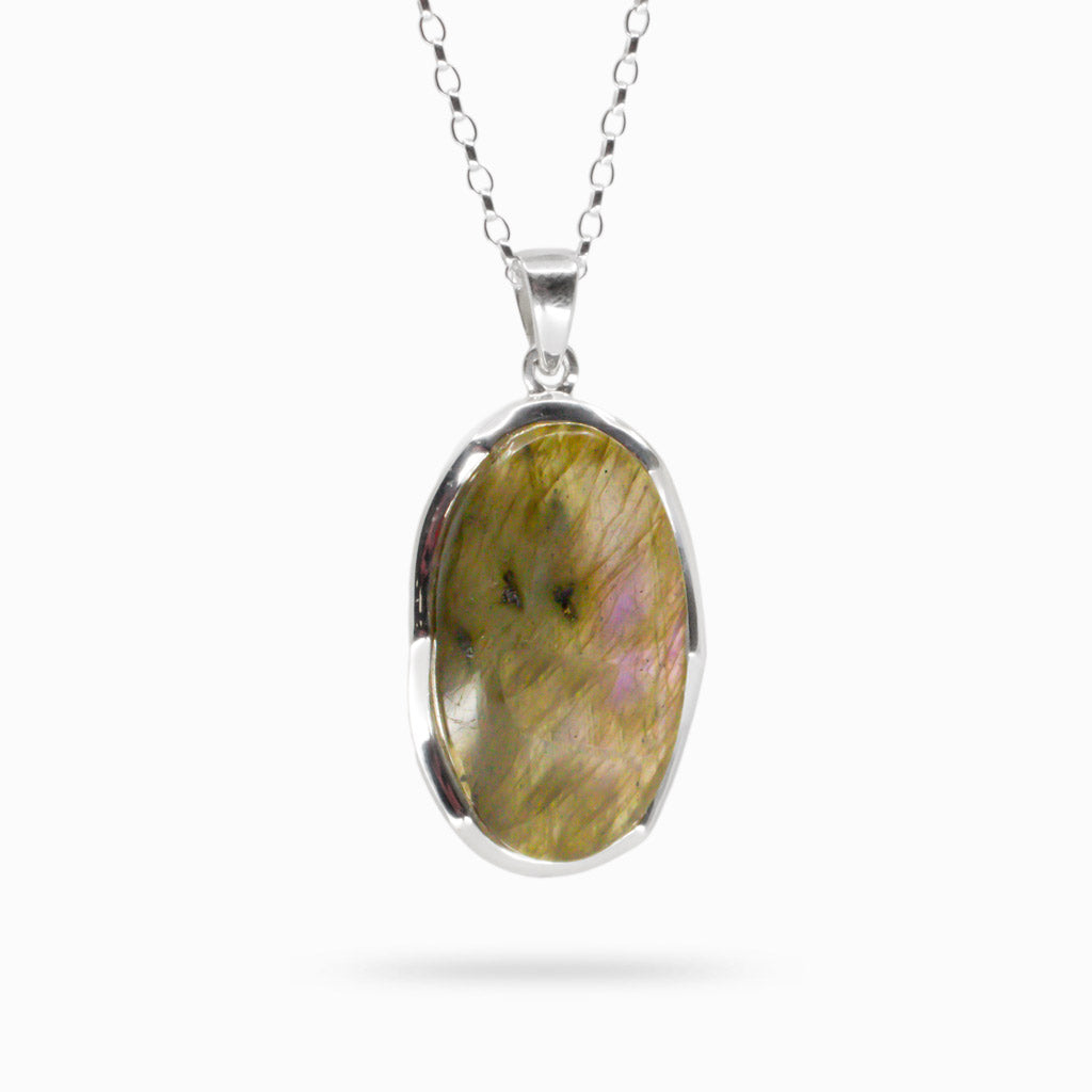 CABOCHON PURPLE LABRADORITE NECKLACE