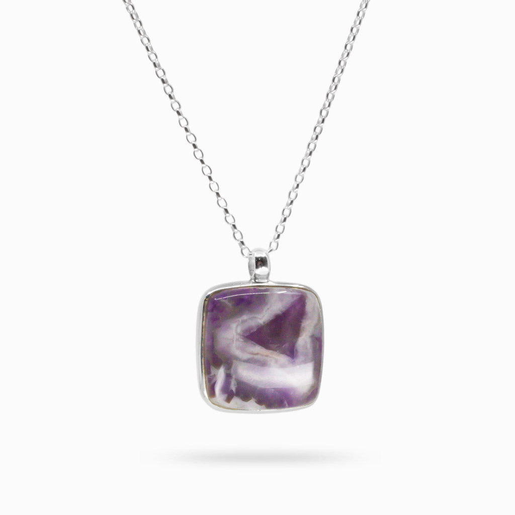 CHEVRON AMETHYST NECKLACE