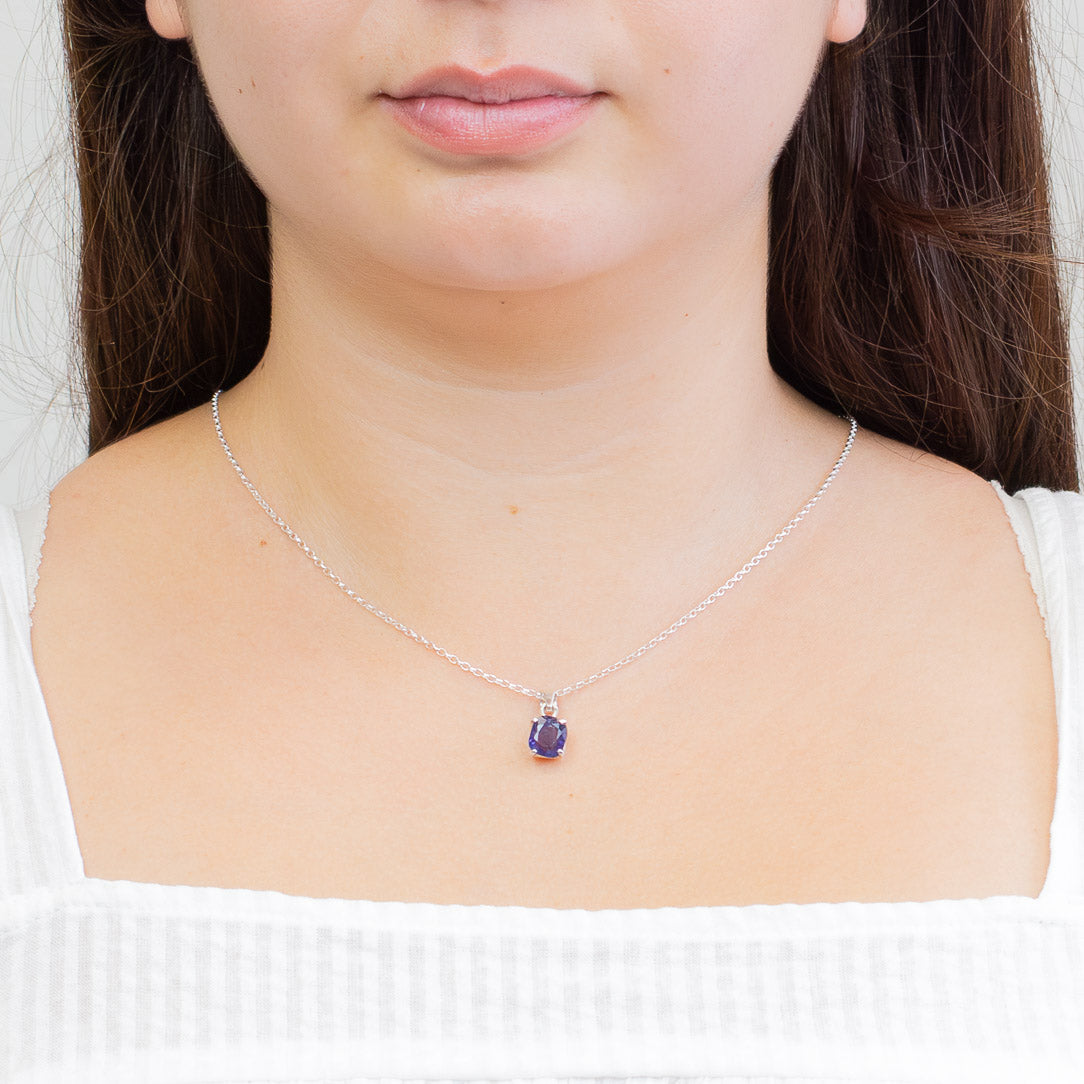 FACETED PURPLE BLUE VIOLET IOLITE NECKLACE STERLING SILVER ON MODEL| MADE IN EARTH