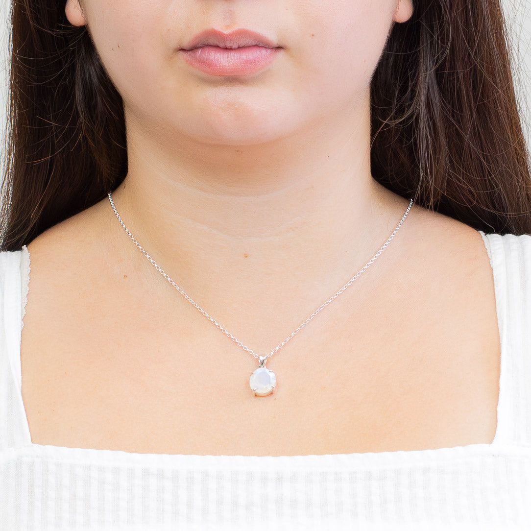 FACETED RAINBOW MOONSTONE NECKLACE ROUND STERLING SILVER | MADE IN EARTH ON MODEL