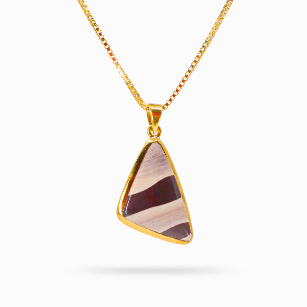 ZEBRA STONE NECKLACE IN YELLOW GOLD VERMEIL FINISH OVER STERLING SILVER