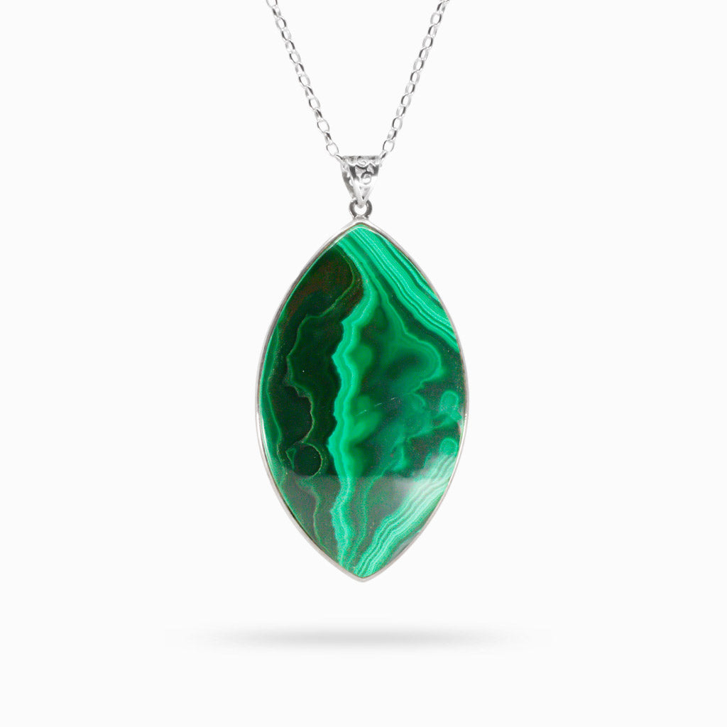 CABOCHON MALACHITE NECKLACE