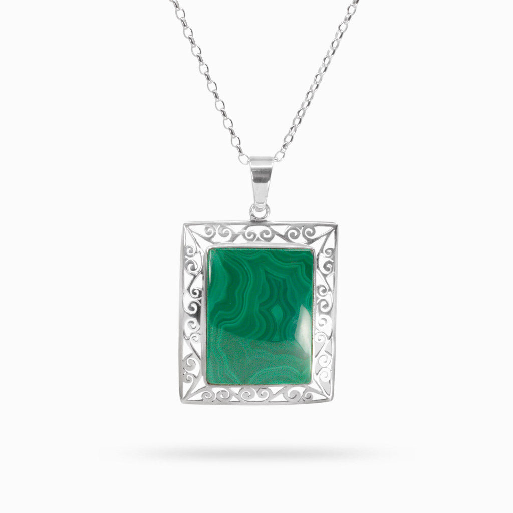 CABOCHON MALACHITE NECKLACE