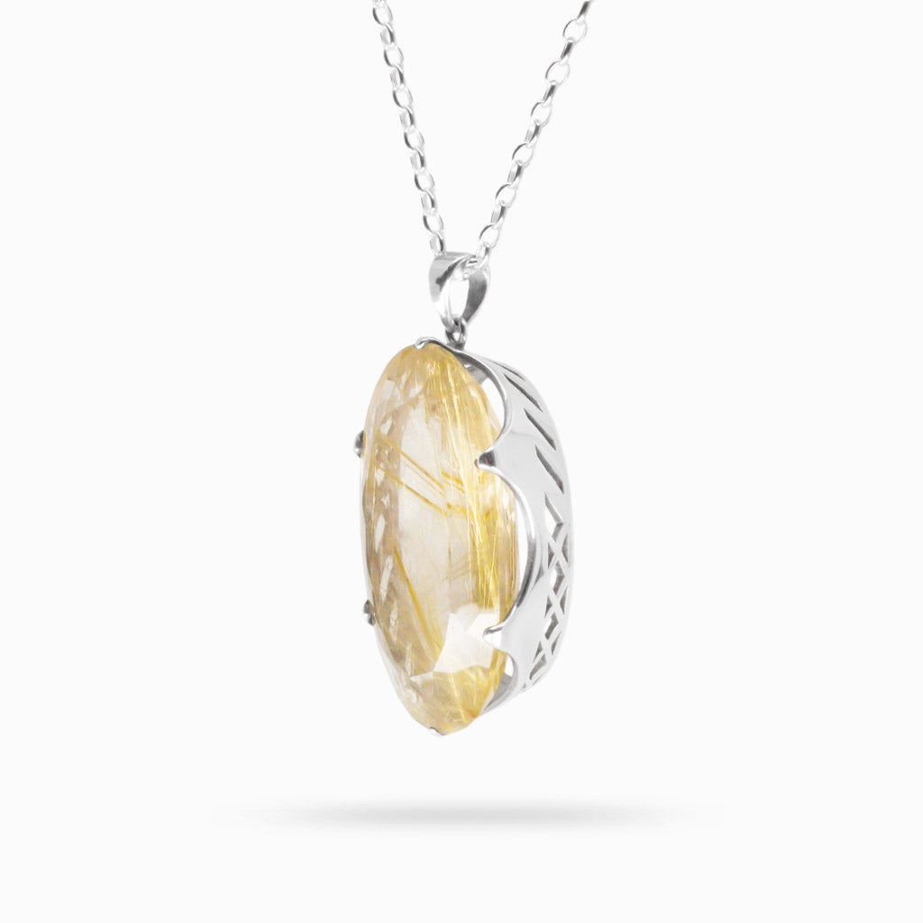RUTILATED QUARTZ NECKLACE