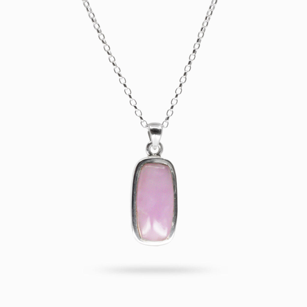 CABOCHON RECTANGULAR KUNZITE NECKLACE