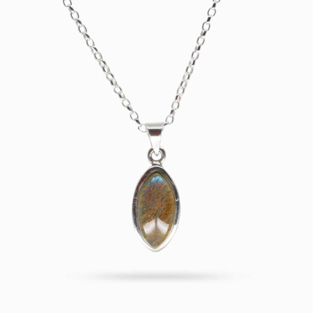 CABOCHON MARQUISE LABRADORITE NECKLACE IN STERLING SILVER