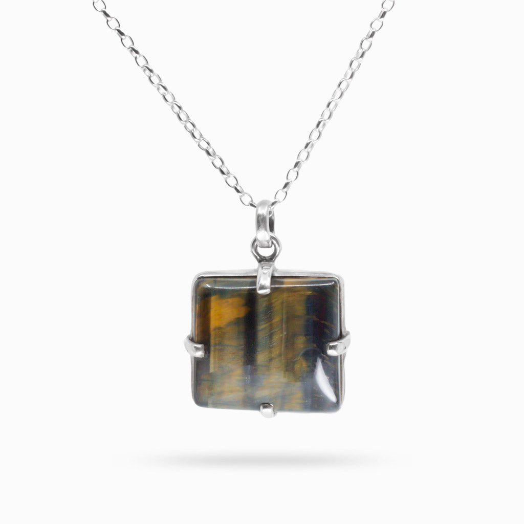 CABOCHON HAWKS EYE NECKLACE