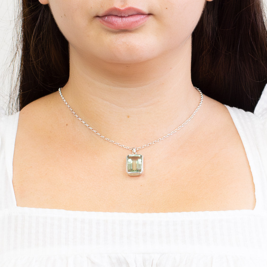 Green Quartz Necklace