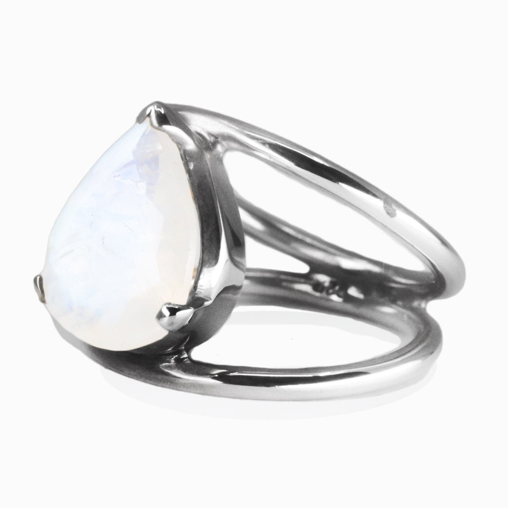 FACETED TEAR RAINBOW MOONSTONE RING CLAW AND HALO BAND STERLING SILVER | MADE IN EARTH