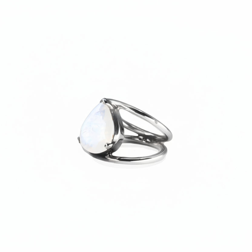 FACETED TEAR RAINBOW MOONSTONE RING CLAW AND HALO BAND STERLING SILVER | MADE IN EARTH