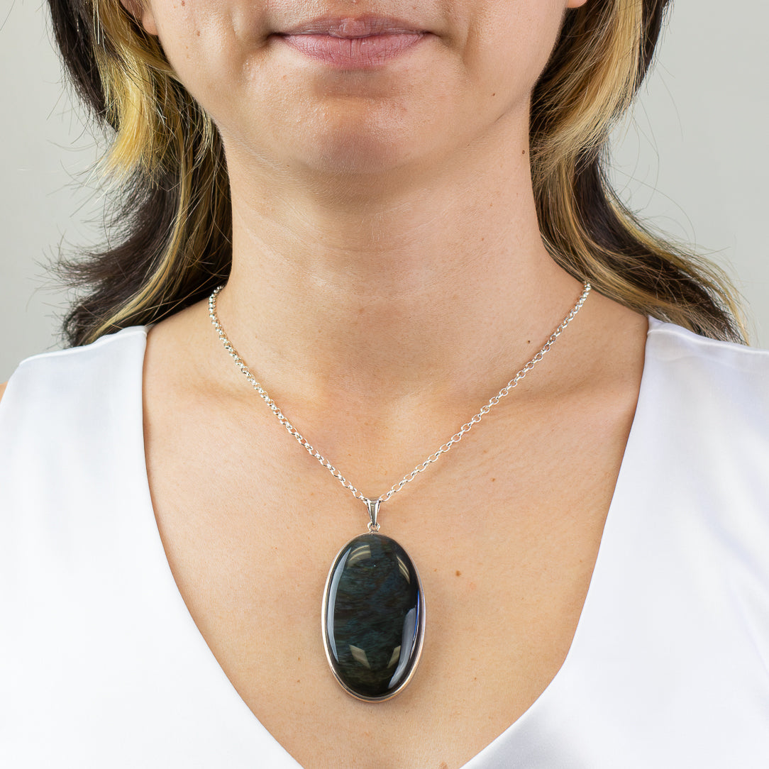Mancha de Huichol Obsidian Necklace