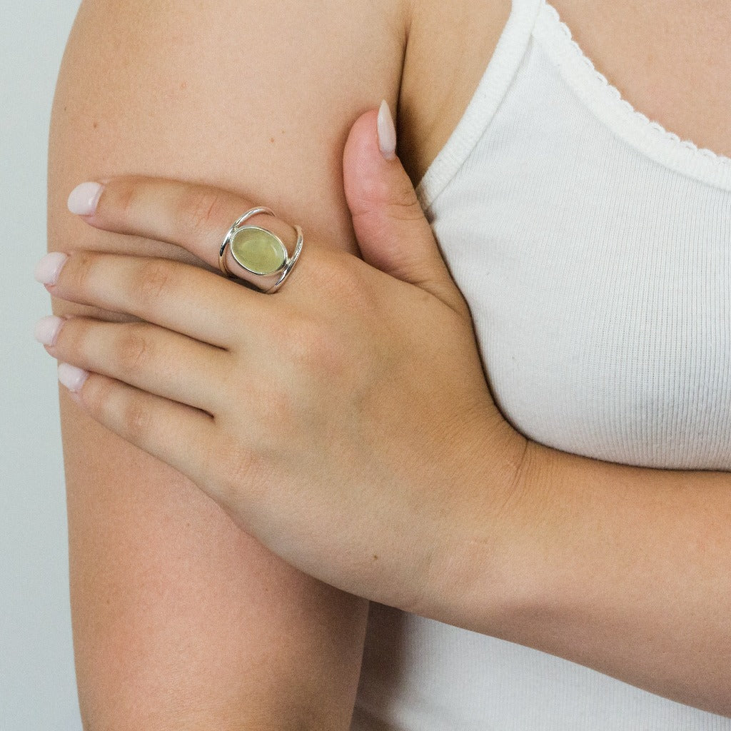 Prehnite ring on model