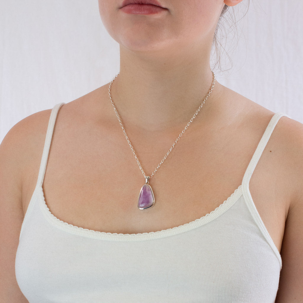 Kunzite necklace on model