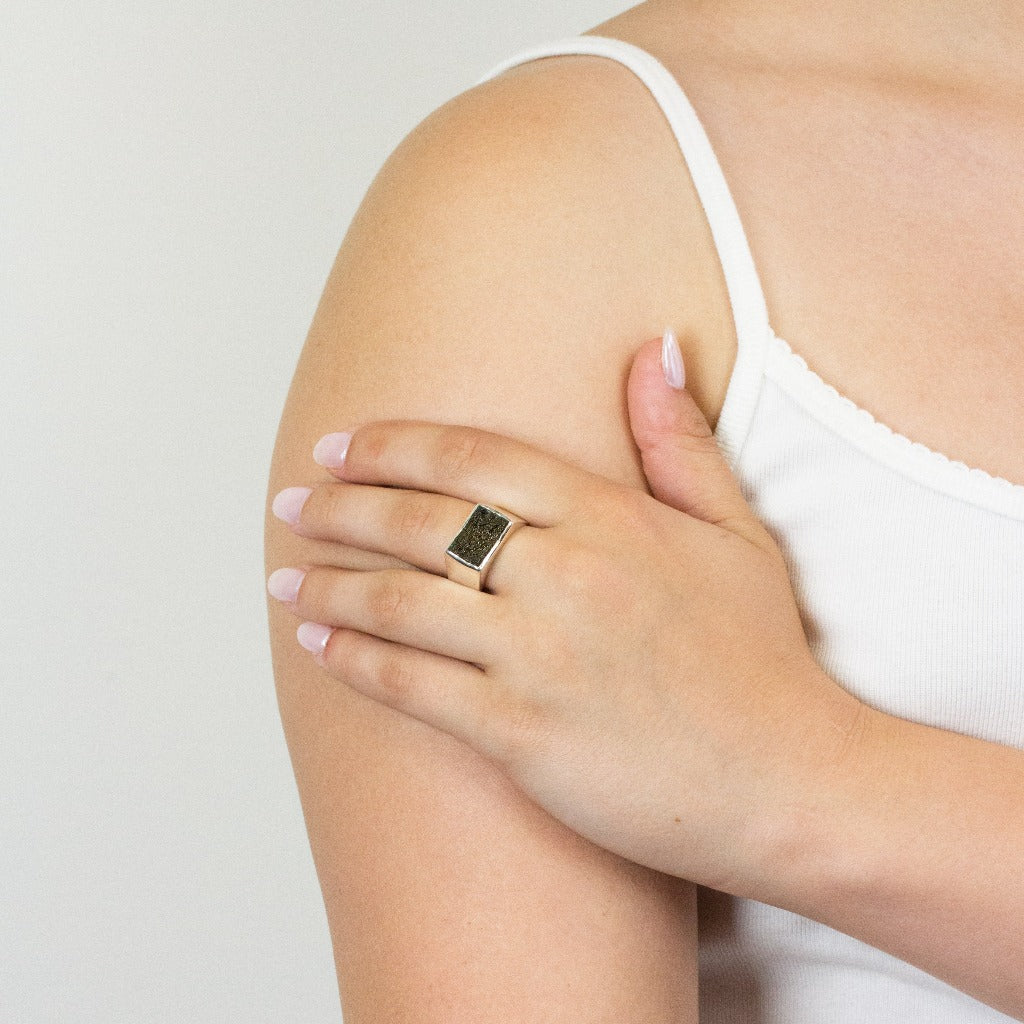 Moldavite ring on model