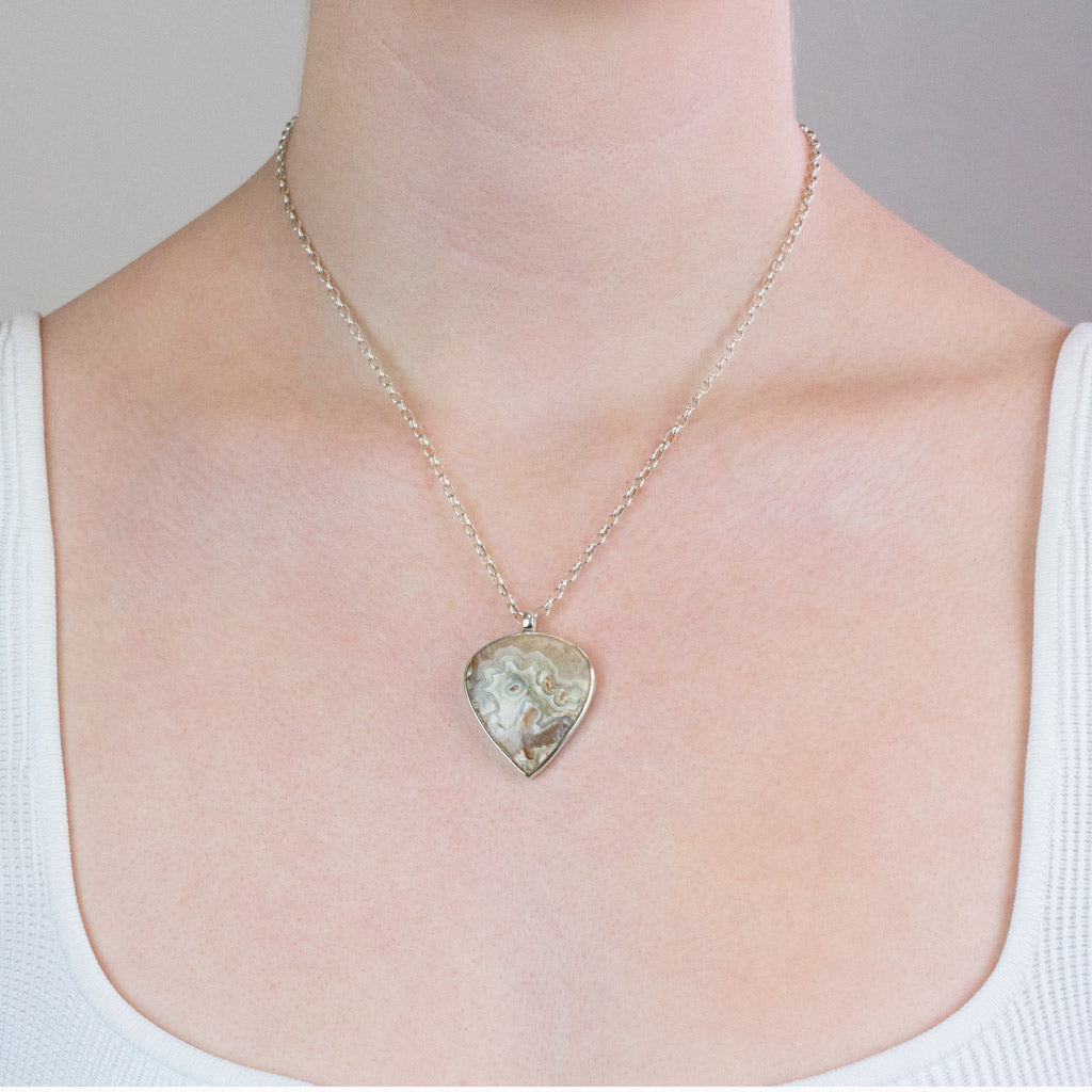 crazy lace agate necklace on model