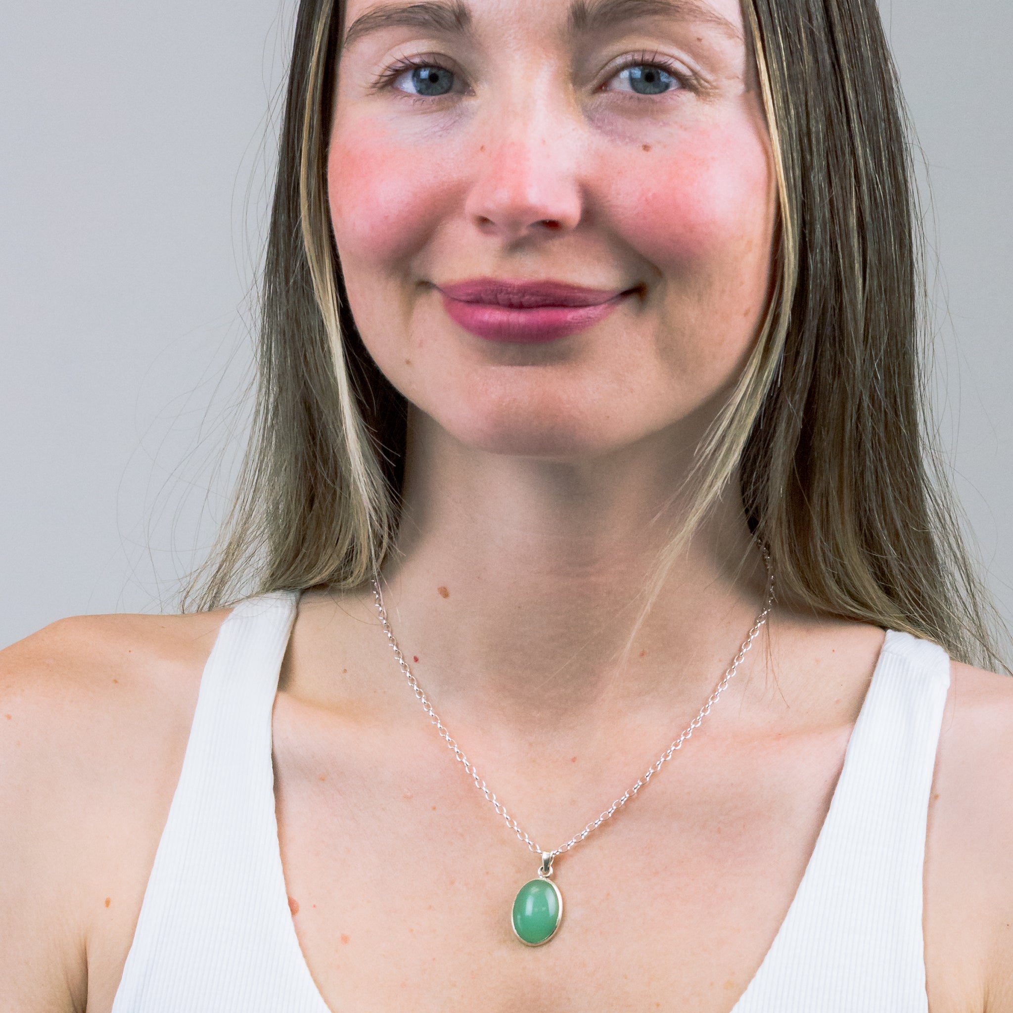 CABOCHON OVAL CHRYSOPRASE NECKLACE IN STERLING SILVER ON MODEL | MADE IN EARTH