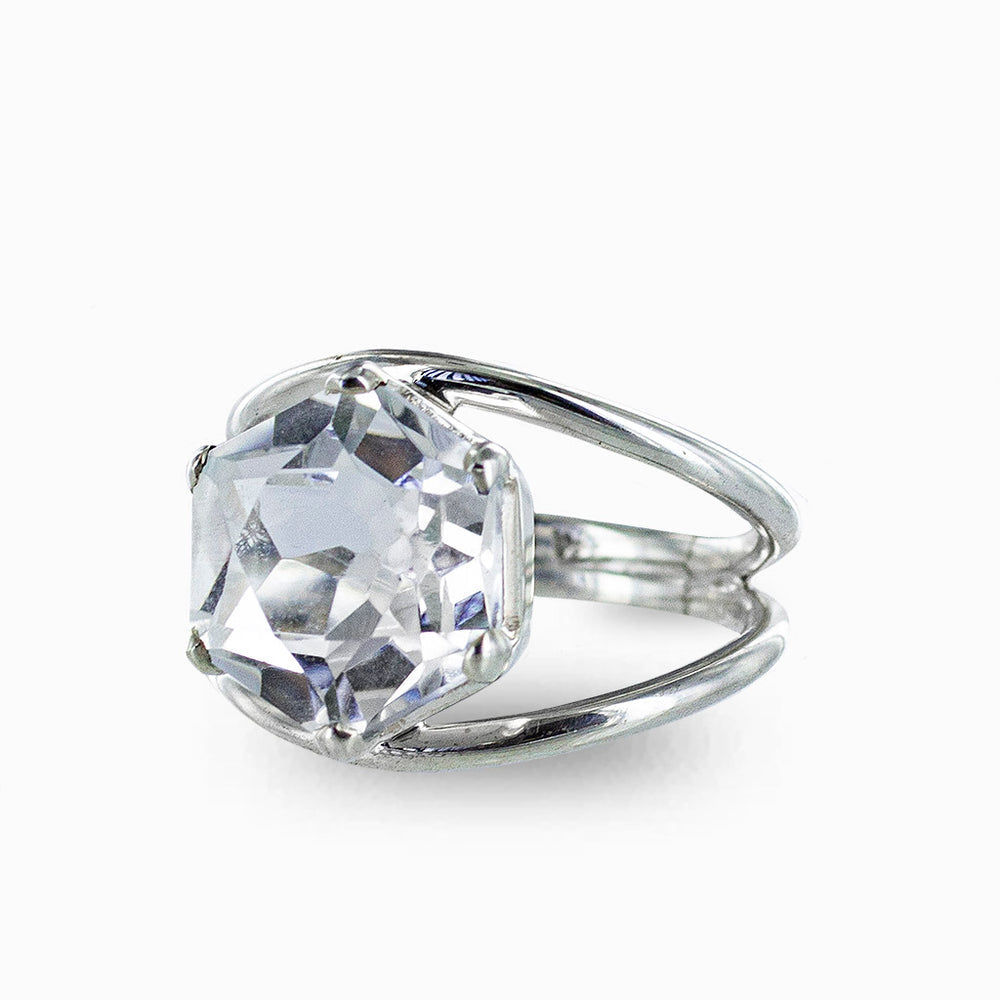 R115 FACETED HEXAGONAL CLEAR QUARTZ RING