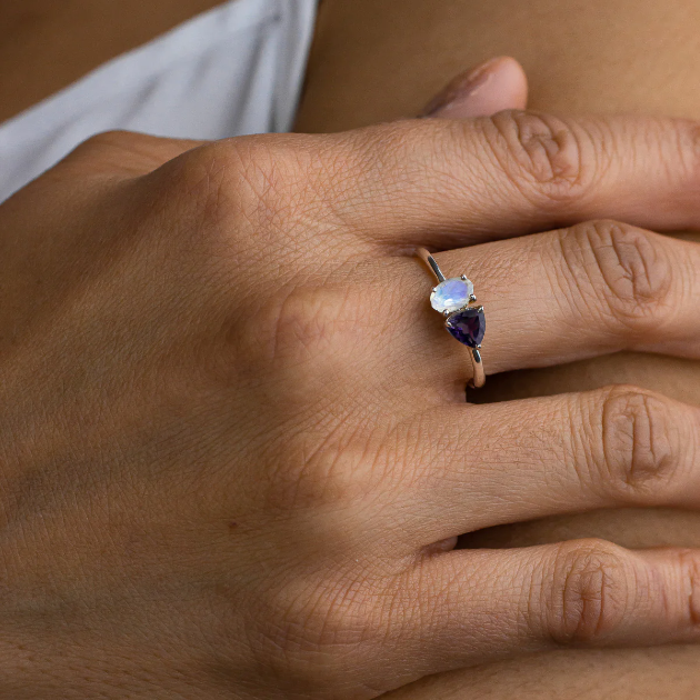 FACETED AMETHYST AND RAINBOW MOONSTONE RING