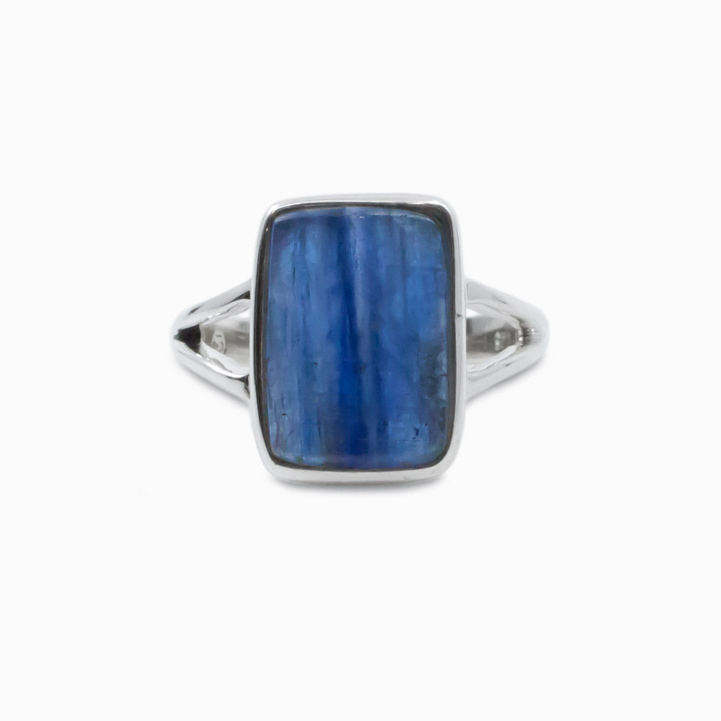 Kyanite ring