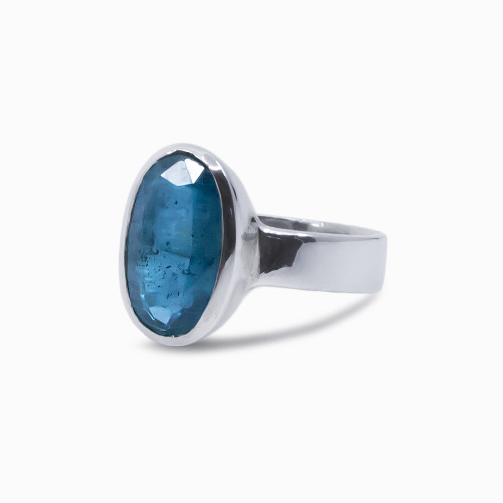 Kyanite Ring