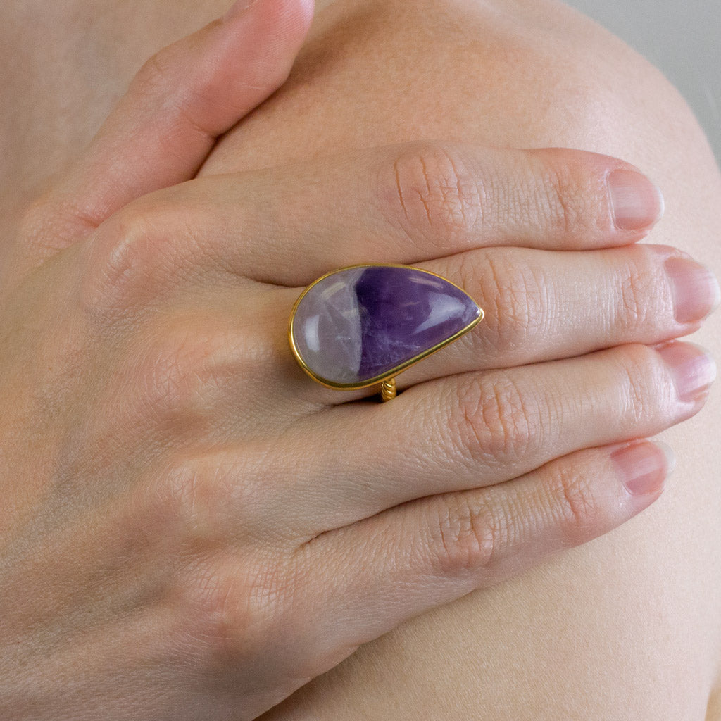 Chevron Amethyst Ring ON Model