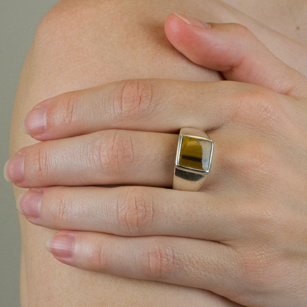 Tiger Eye Ring on Model