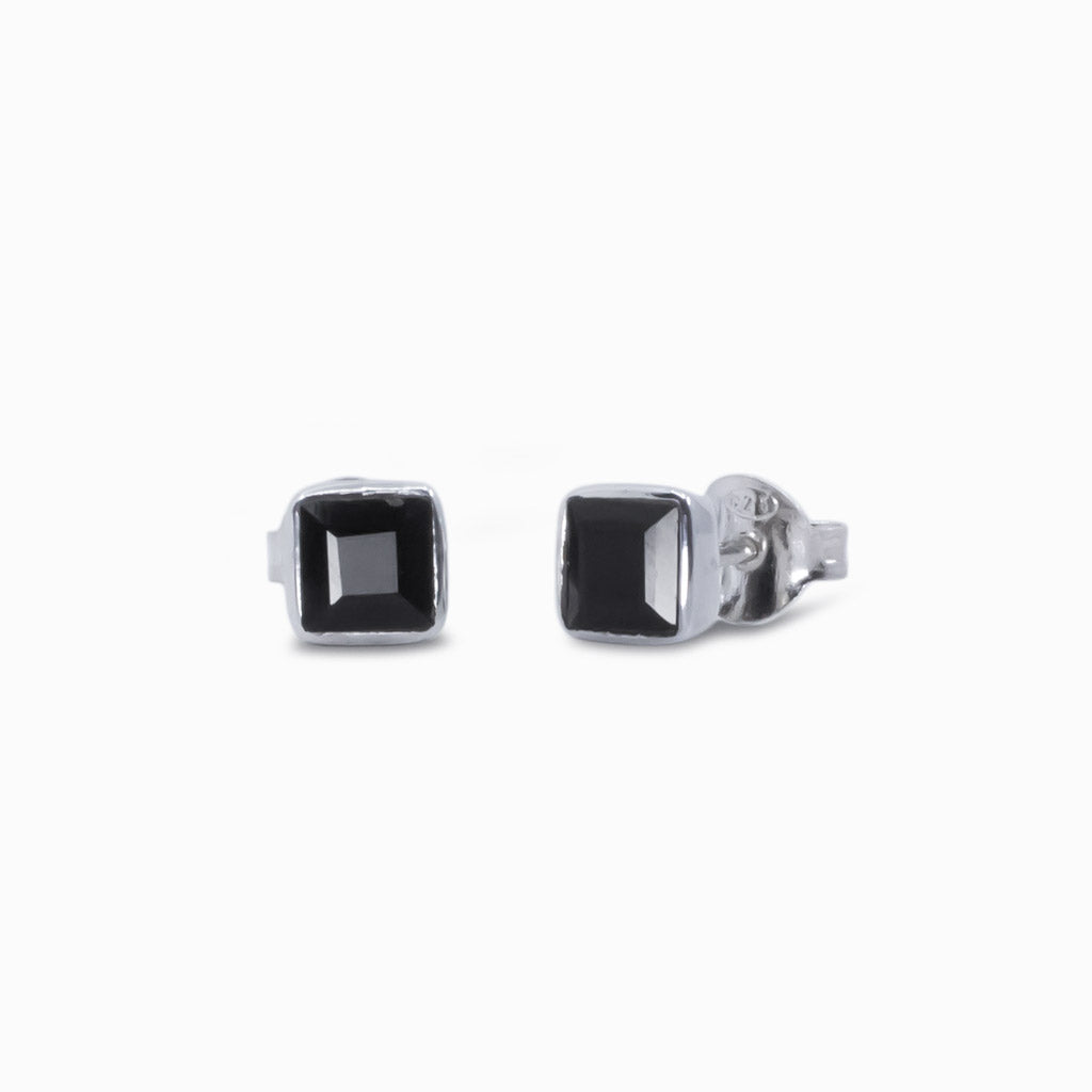 onyx stud earrings