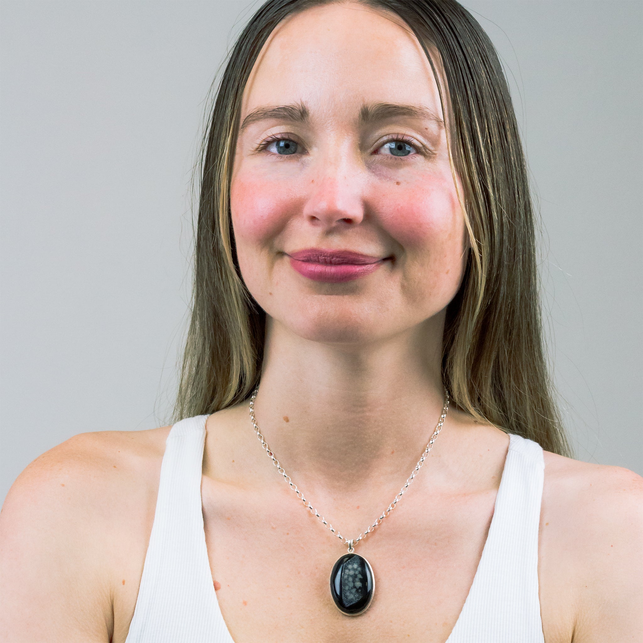 DRUZY ONYX OVAL NECKLACE STERLING SILVER ON MODEL | MADE IN EARTH