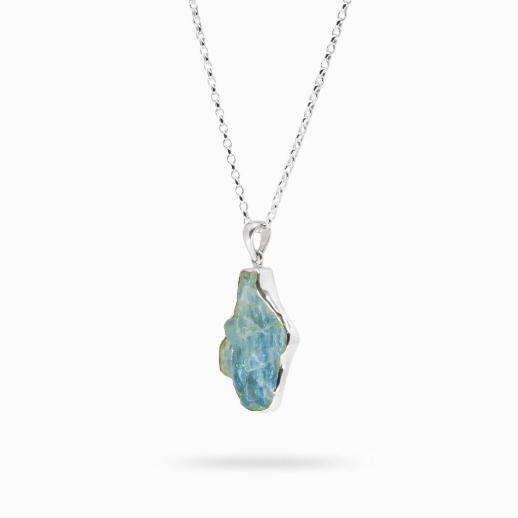 RAW AQUAMARINE NECKLACE