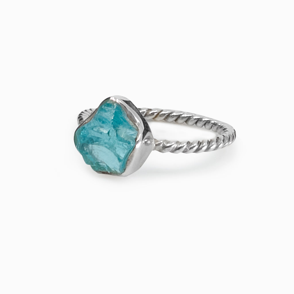 Raw Apatite ring