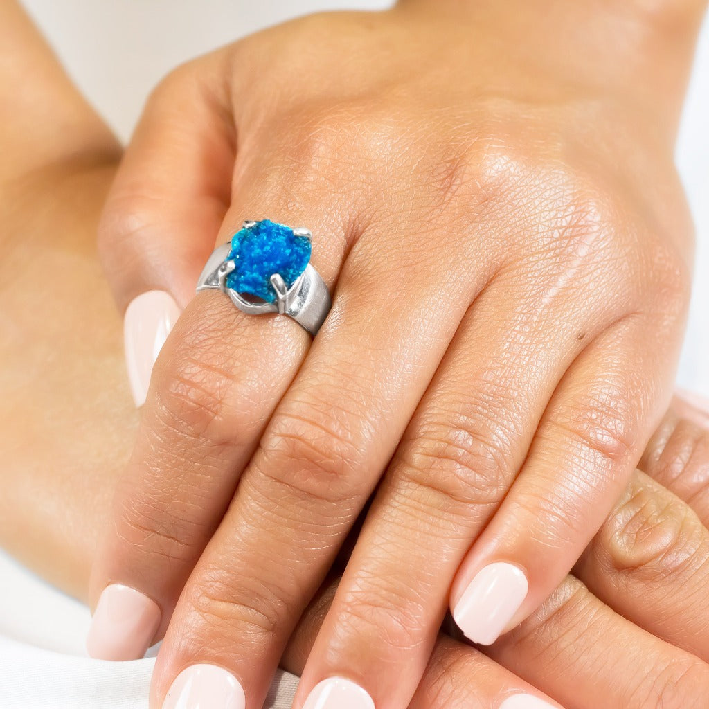 Cavansite Ring on Model