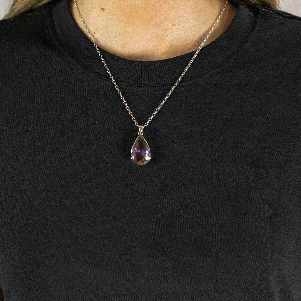 TEARDROP YELLOW-PURPLE FACETED STERLING SILVER AMETRINE NECKLACE ON MODEL
