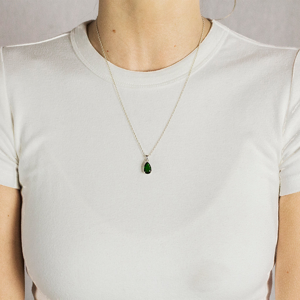 Green Teardrop Chrome Diopside Necklace on model
