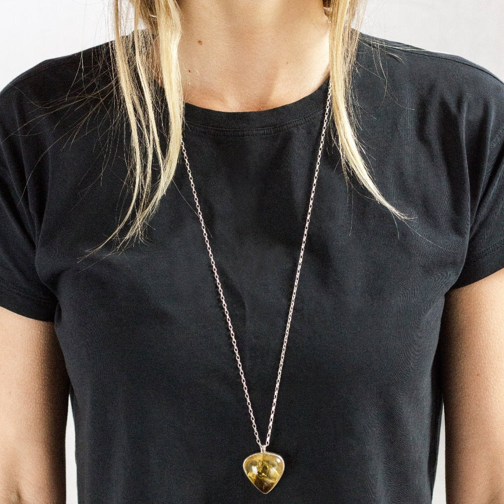 Model Wearing Yellow White reverse teardrop Citrine Necklace made in earth