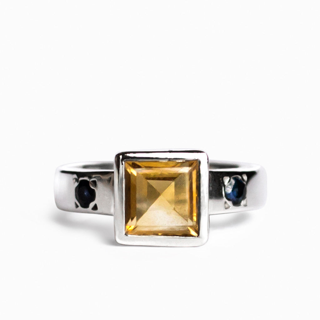 Citrine and sapphire deals ring