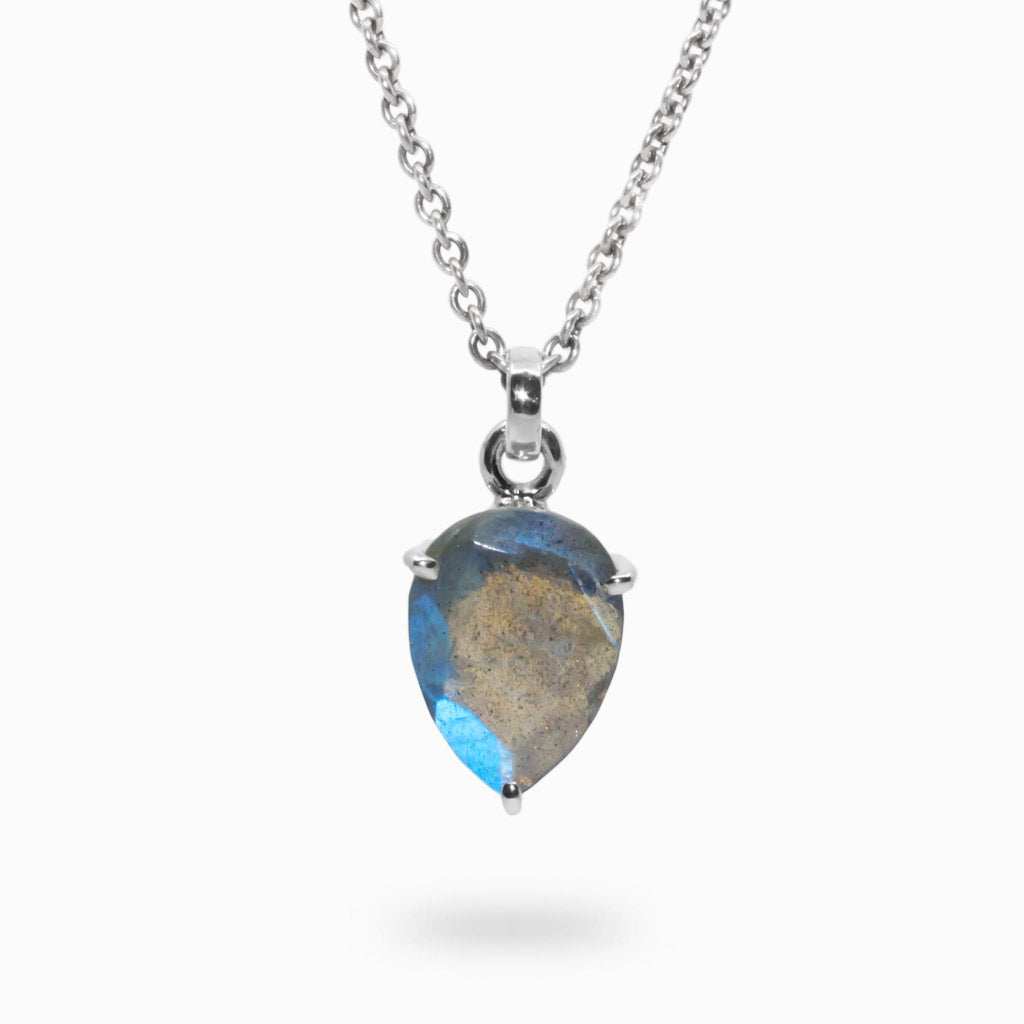 Teardrop labradorite necklace