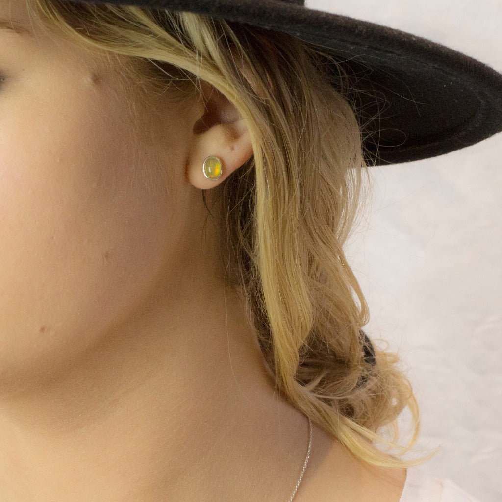 Precious Opal Stud Earrings on Model