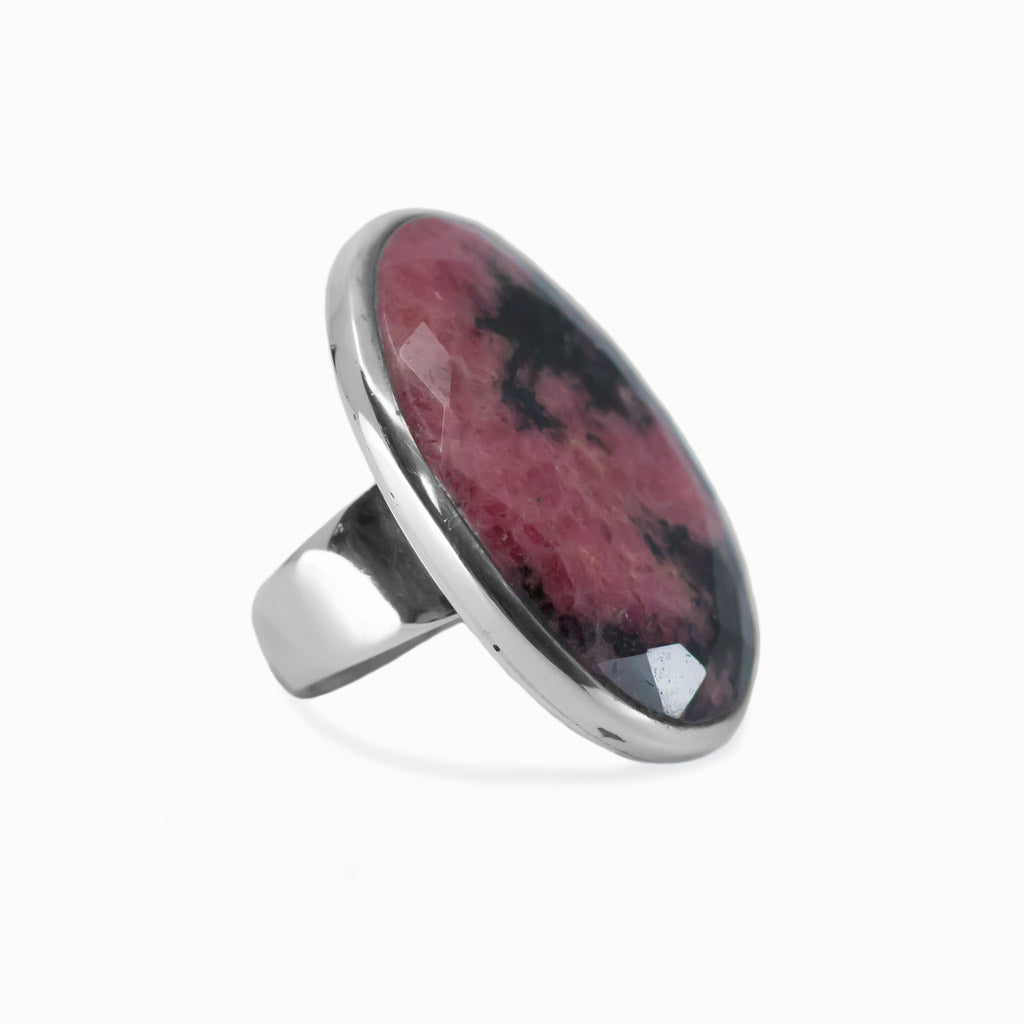 Faceted oval Rhodonite ring