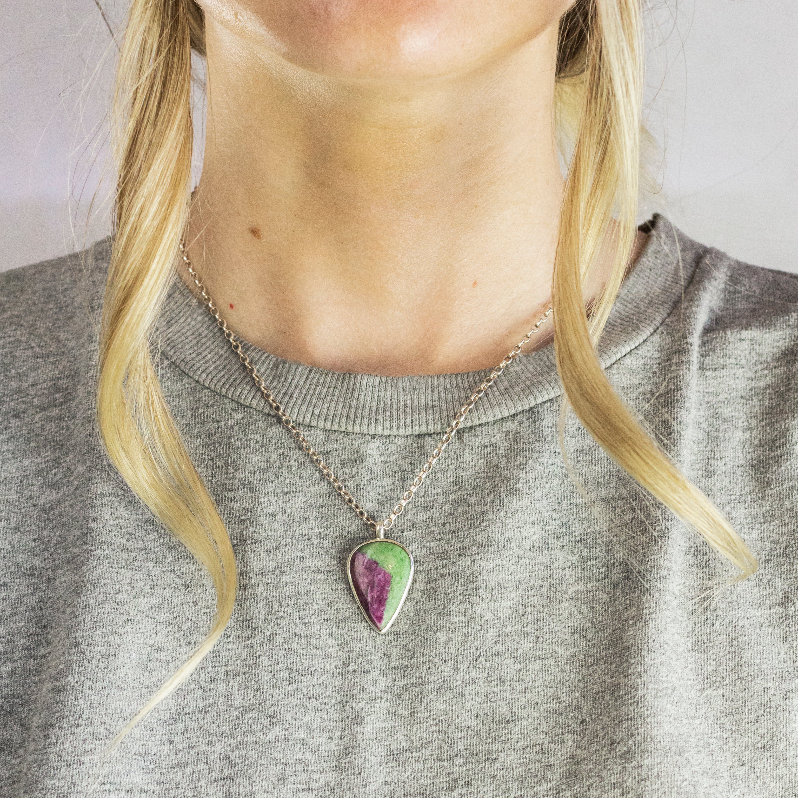 Model Wearing Tear Cabochon Ruby Zoisite Necklace