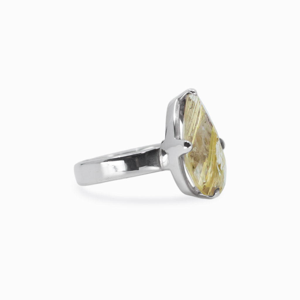 Rutilated quartz ring