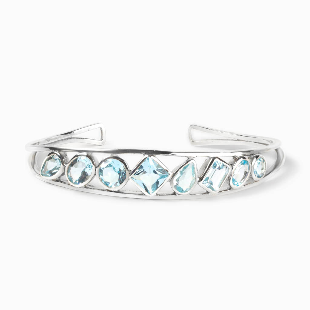 Blue Topaz Bracelet Made In earth
