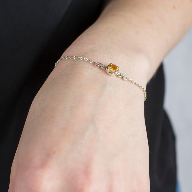 Citrine bracelet on Model