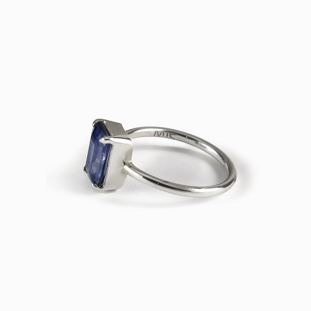 Kyanite Ring