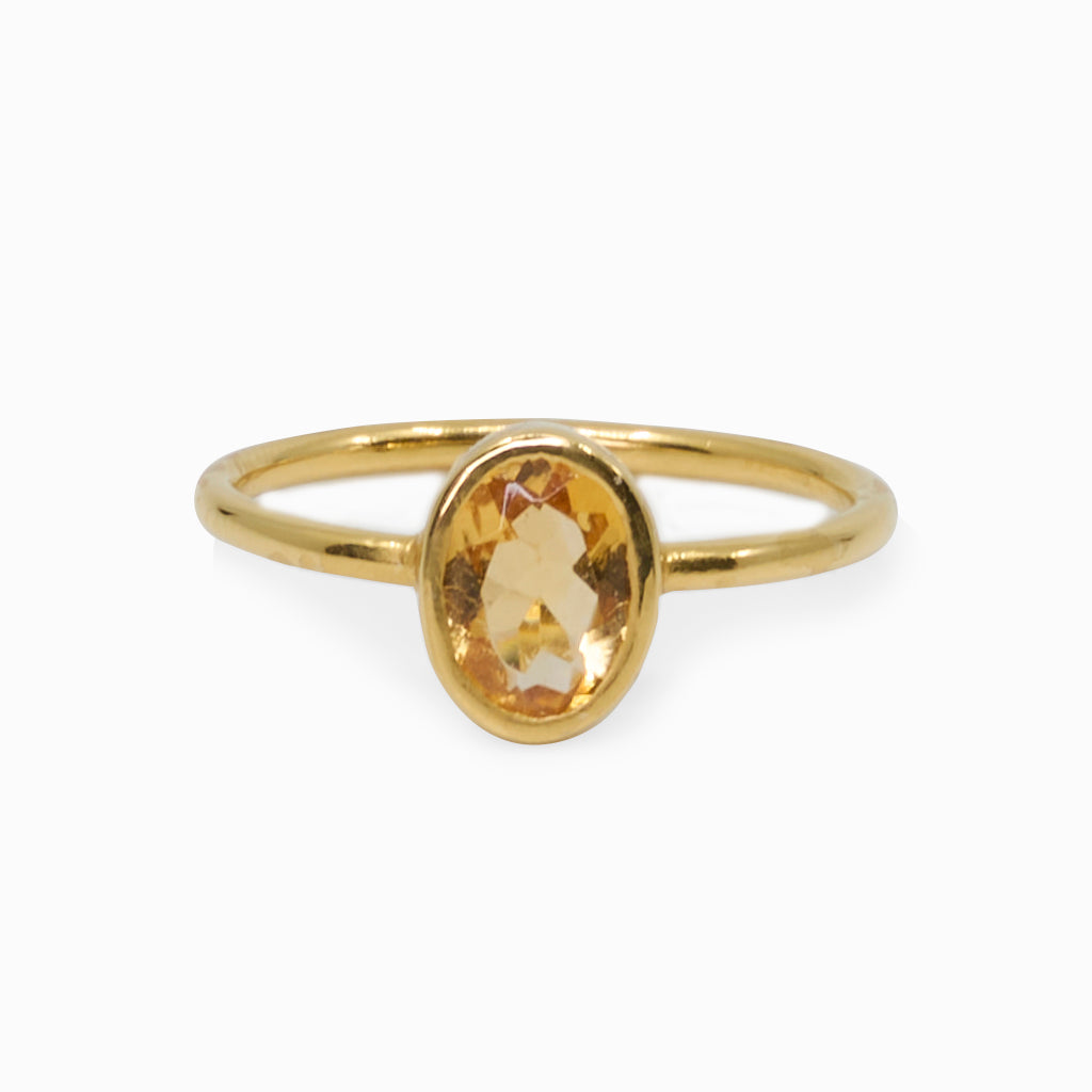 FACETED OVAL CITRINE RING