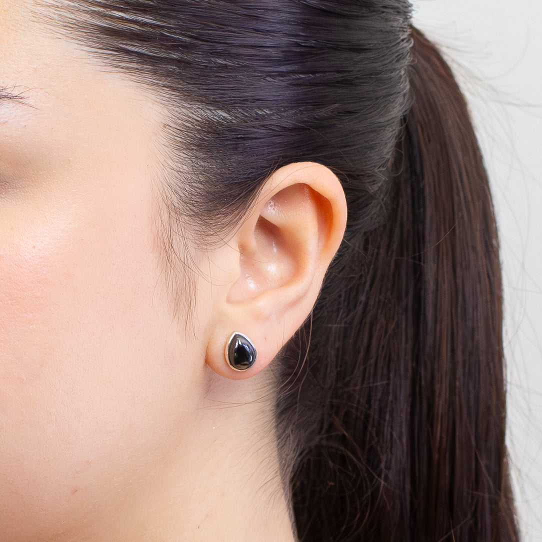 TEAR SHAPED HEMATITE BEZEL STUD EARRINGS | MADE IN EARTH