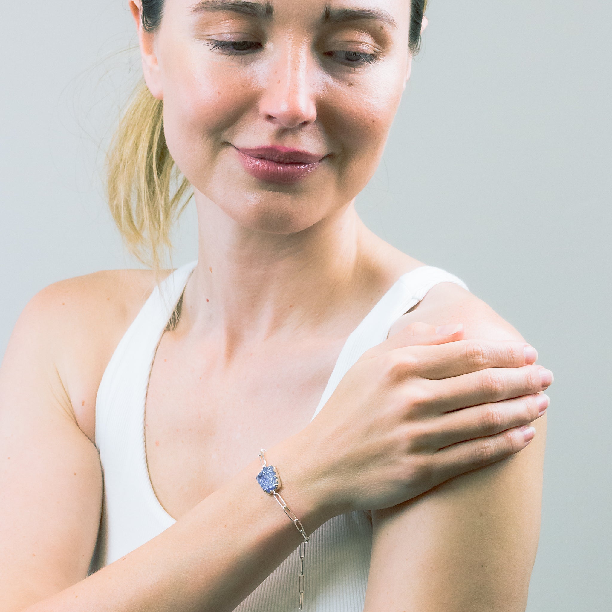 RAW TANZANITE BRACELET ON MODEL