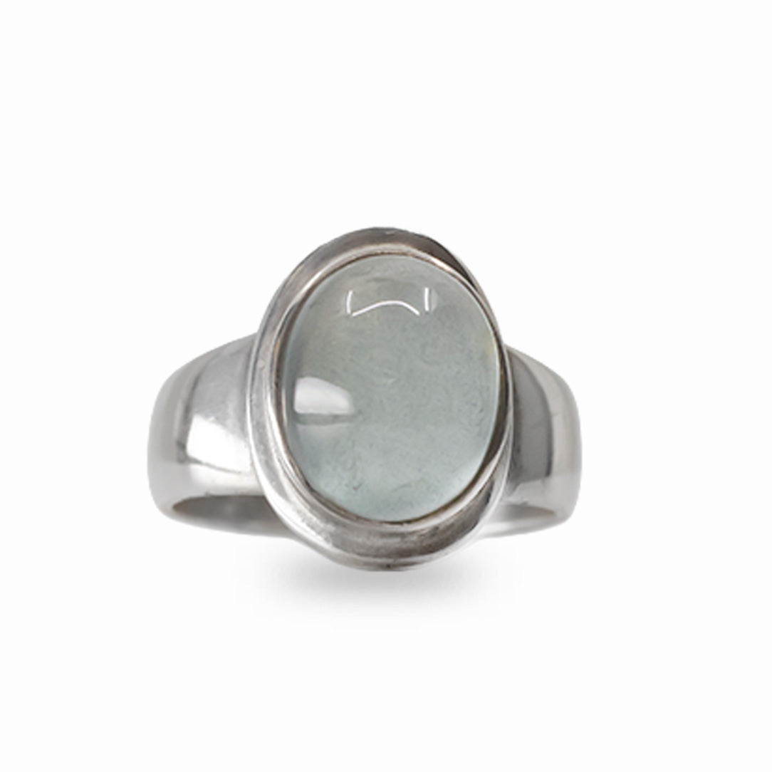 Oval Aquamarine cabochon ring set in polished 925 sterling silver.